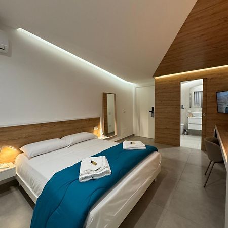 Space Tower Rooms 나폴리 외부 사진