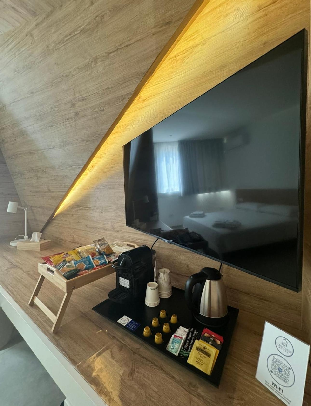 Space Tower Rooms 나폴리 외부 사진